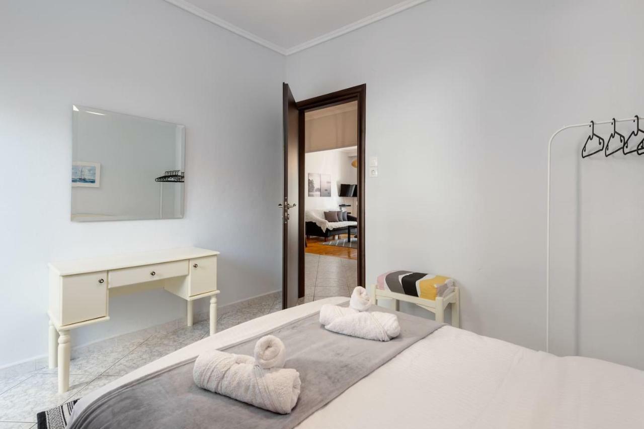 Upscale And Spacious 3Br Home Thessaloniki Buitenkant foto